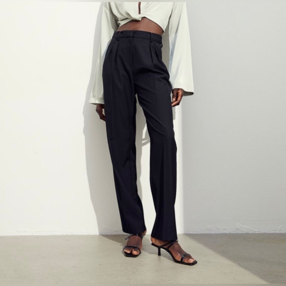 Tapered Pants
